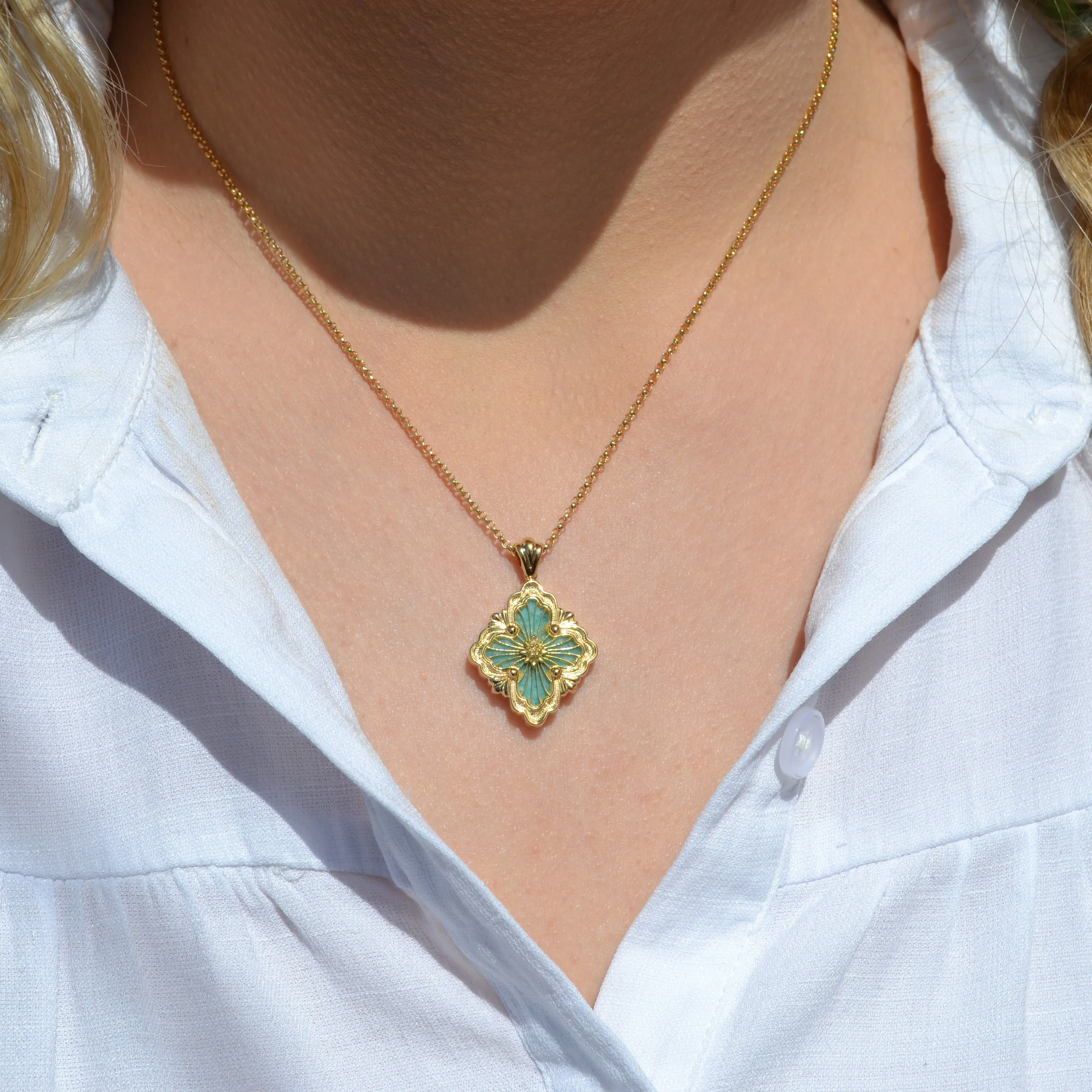 Buccellati Opera Tulle Pendant Necklace in 18k Yellow Gold with Amazonite Stone