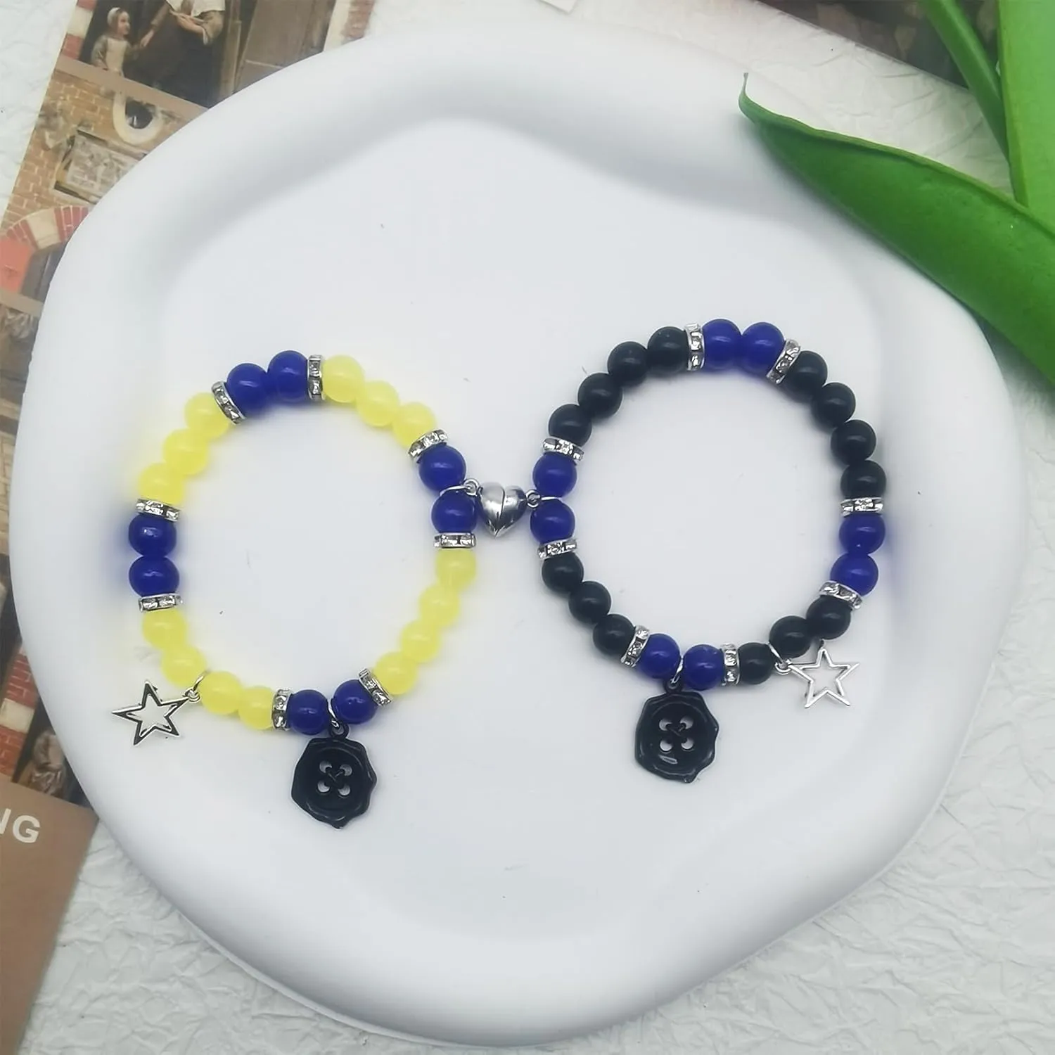 Coraline Bracelet - Key and Green Looking Stone Dragonfly- Horror Movie Cartoon Cosplay Accessories - Skull Collar Merchandise Jewelry for Girls and Boys