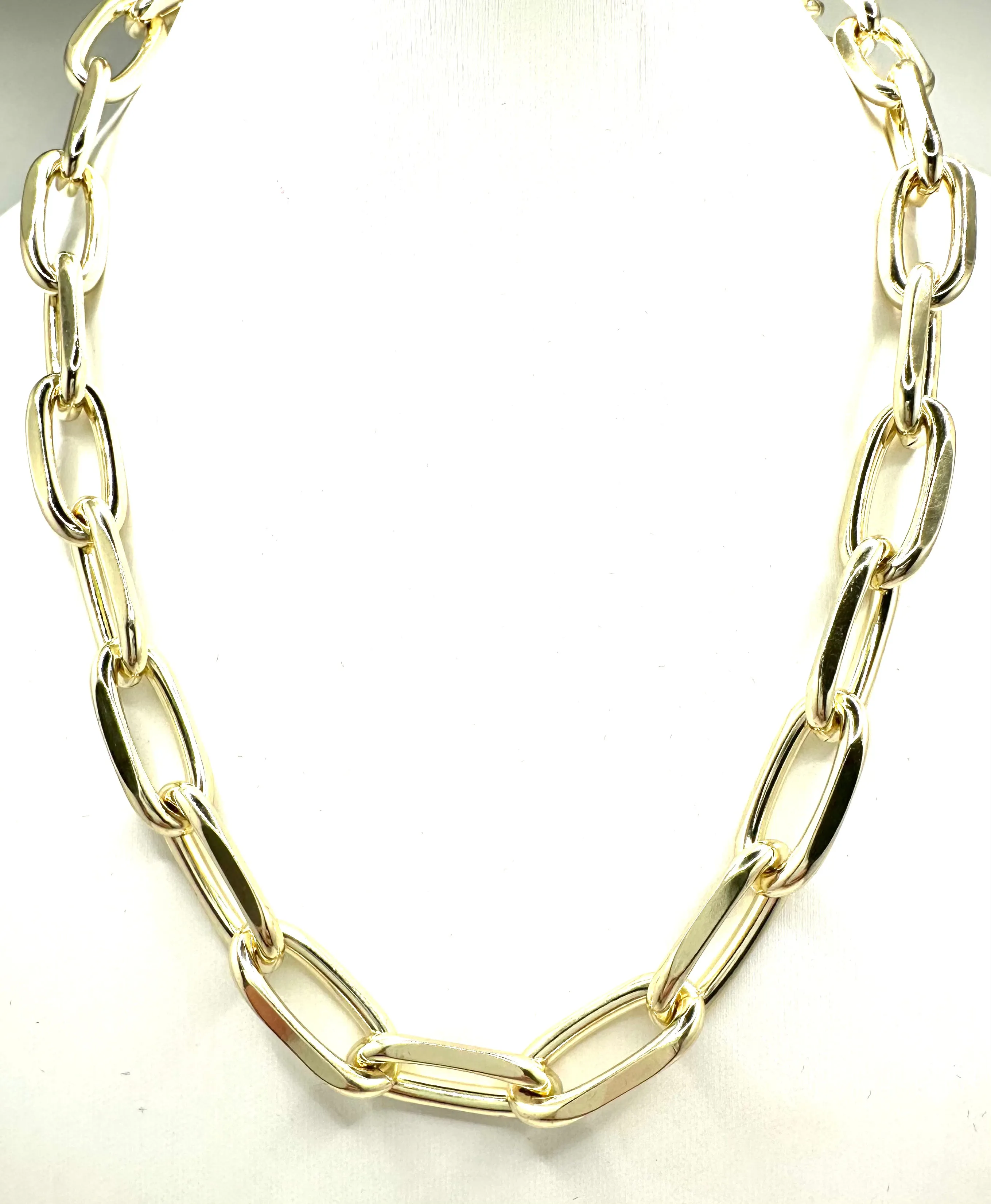 Golden Link Necklace