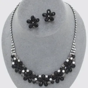 iLLASPARKZ Crystal Rhinestone Flower Necklace Clip Earrings