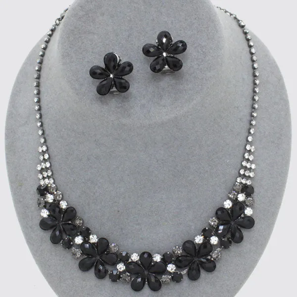 iLLASPARKZ Crystal Rhinestone Flower Necklace Clip Earrings
