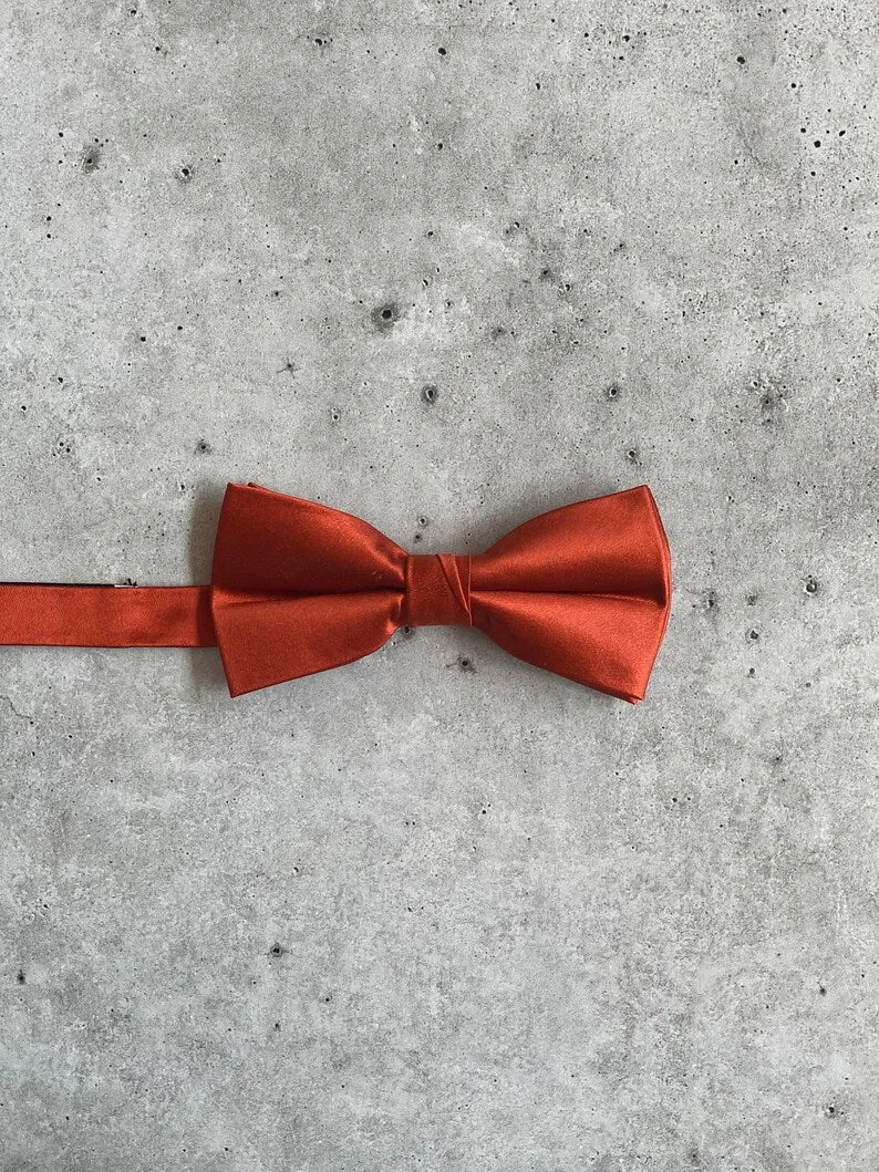 Paprika Silk Pre Tied Bow Tie