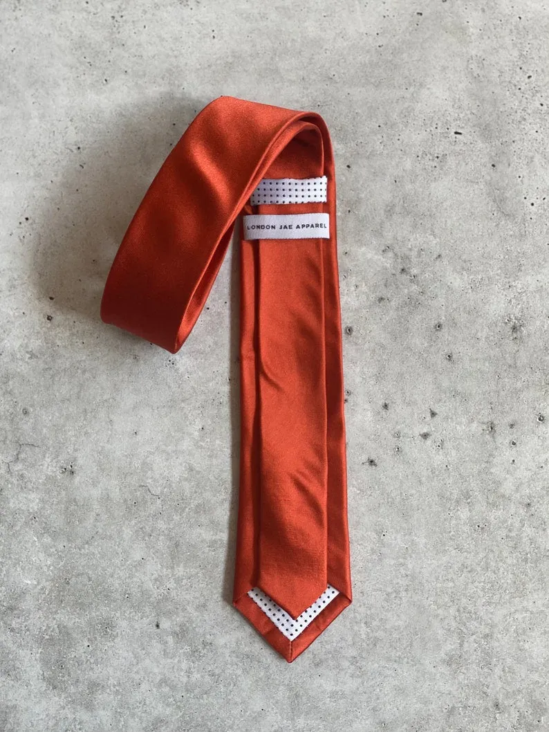 Paprika Silk Pre Tied Bow Tie