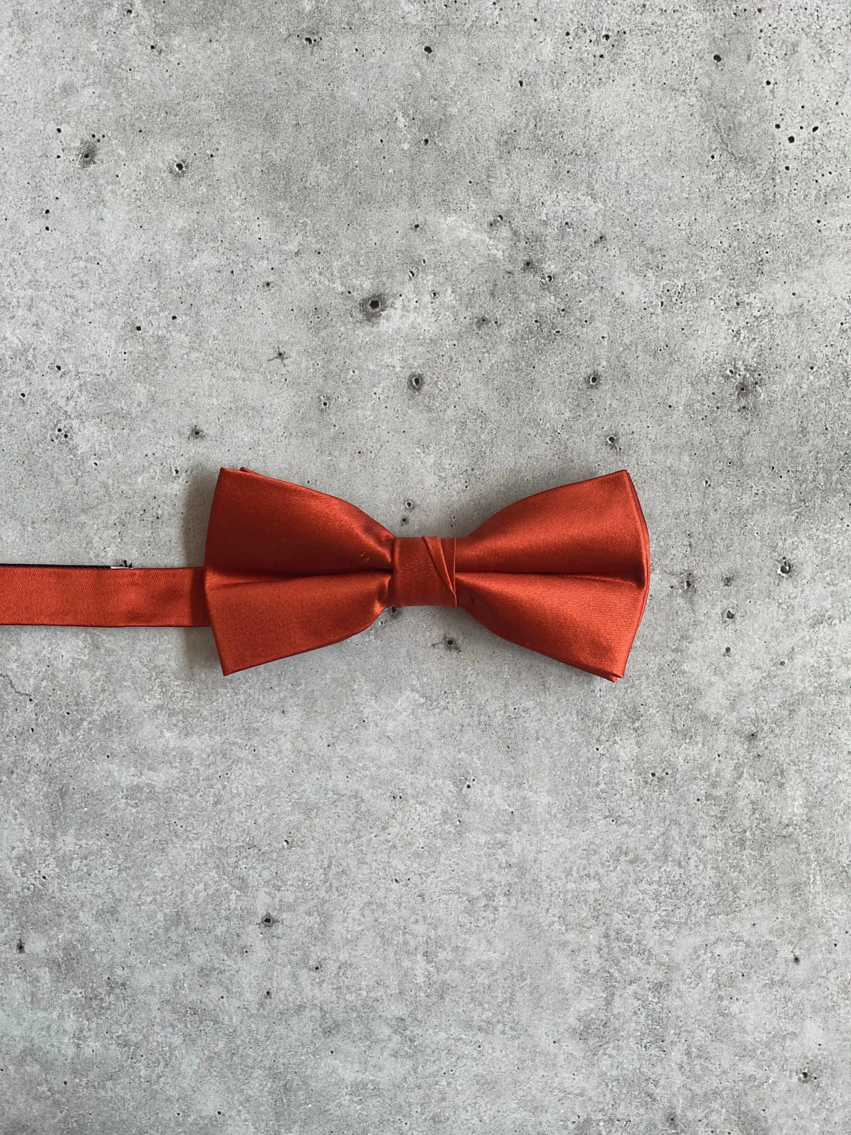 Paprika Silk Pre Tied Bow Tie